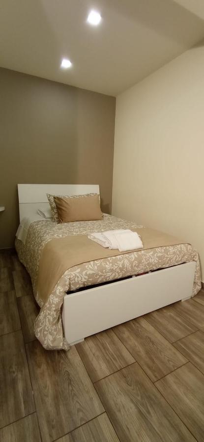 I Mori Apartament Ragalna Exteriér fotografie